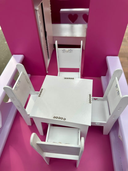 CASA DE JUGUETES (CON ACCESORIOS)